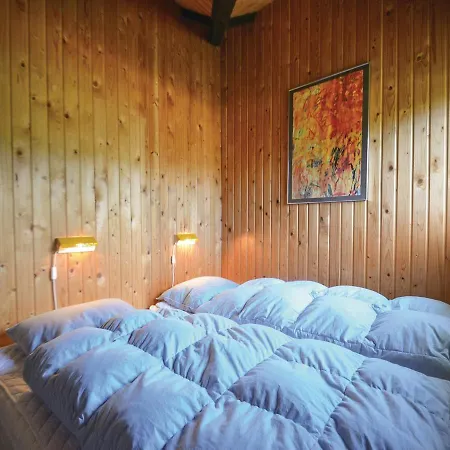 Three-bedroom Holiday In Vaggerlose *