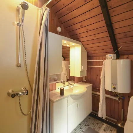 Three-bedroom Holiday In Vaggerlose Vakantiehuis Bøtø By